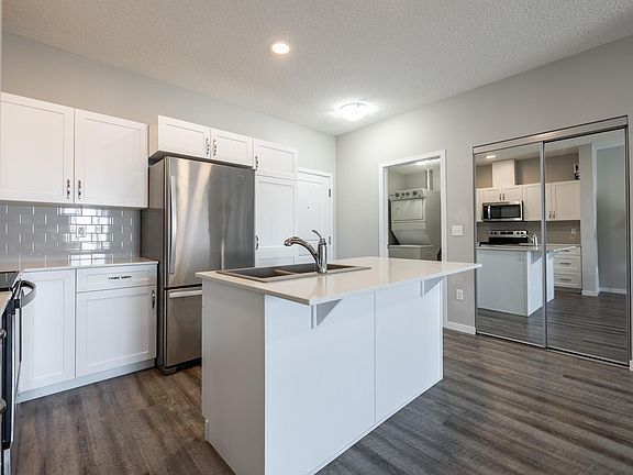 3rd image of 1818 Rutherford Rd SW #447
