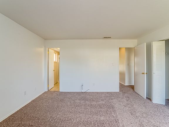 4th image of 11413 Splitwood Ln