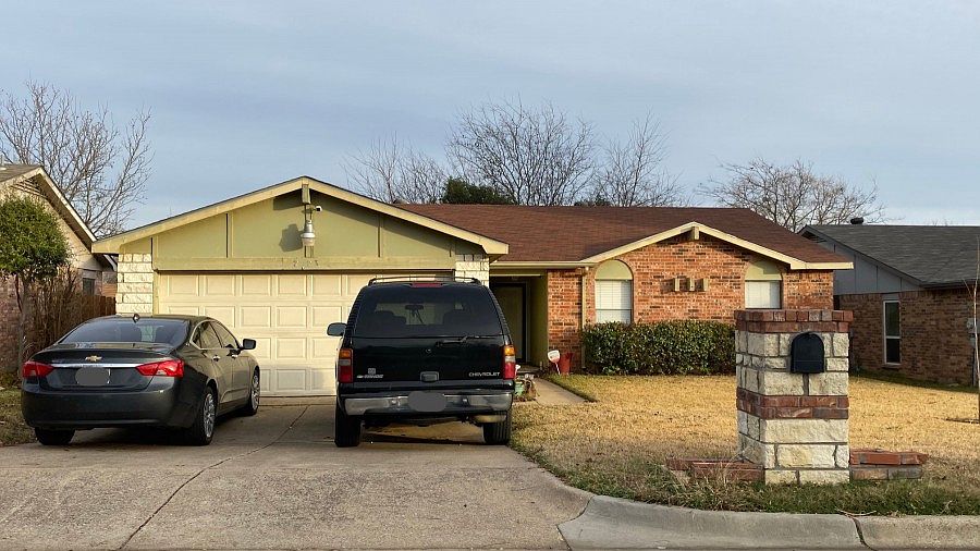 1st image of 2223 Newbury Dr