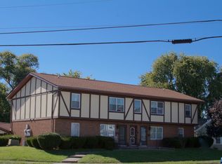 1503 Spruce St APT 3, Murphysboro, IL 62966