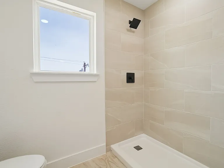 341 Bryan St #3101 — Photo 13