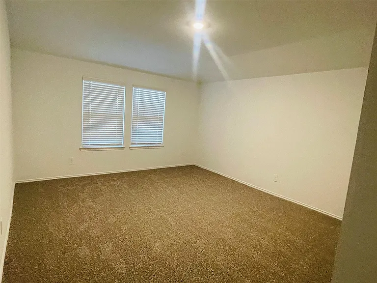 5146 Bay Meadows Ln — Photo 17
