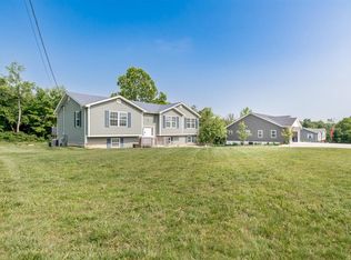 303 Charlie Pile Rd, Guston, KY 40142