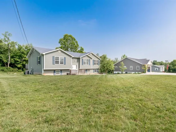 303 Charlie Pile Rd, Guston, KY 40142