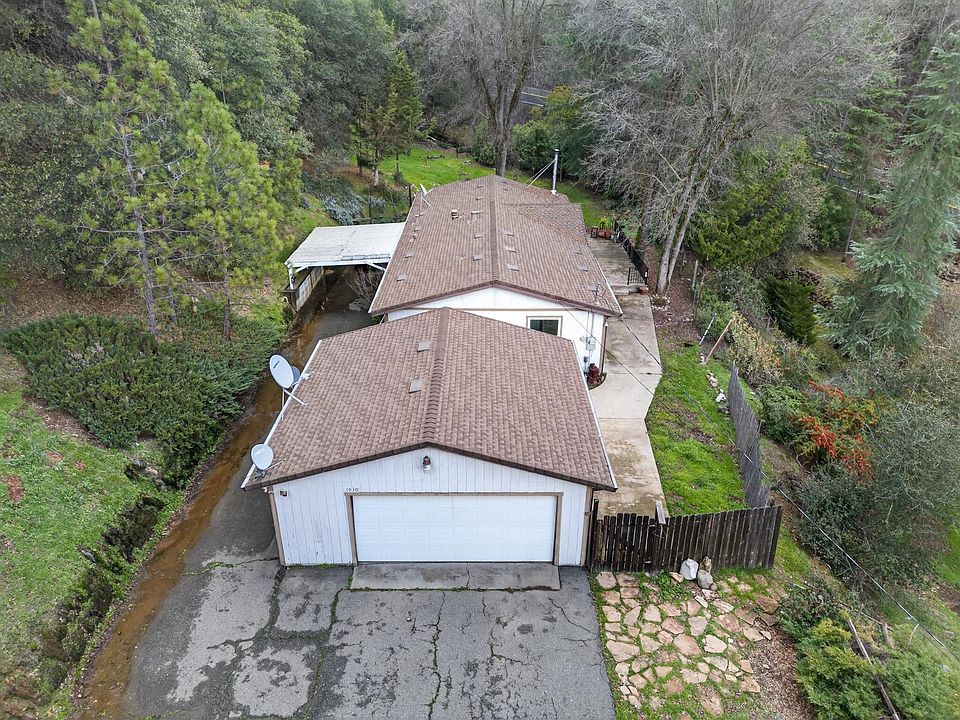 1st image of Cedar Ravine Road