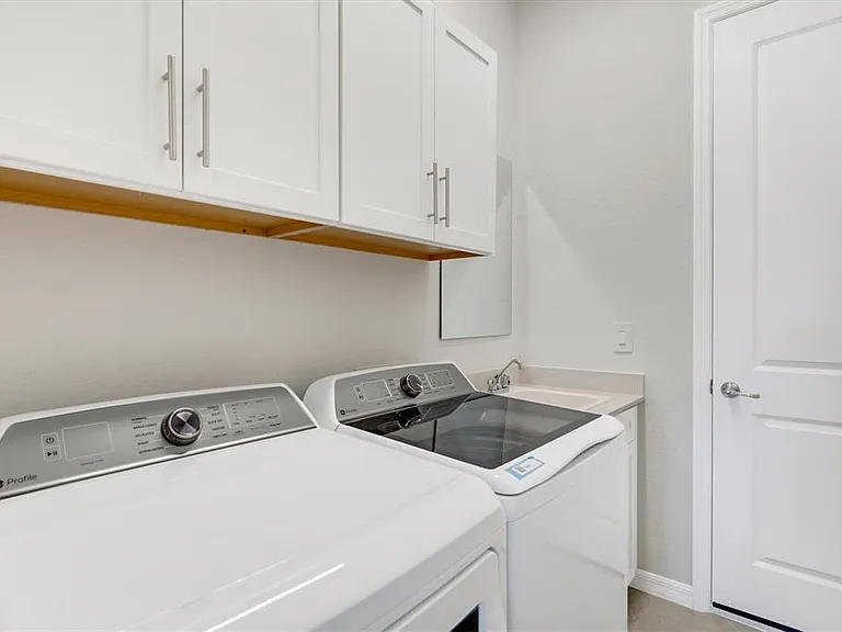 12736 Tulum Loop — Photo 46