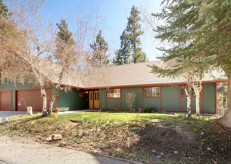 1st image of 41549 Mockingbird Dr