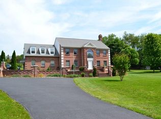 674 Blooming Grove Rd, Hanover, PA 17331