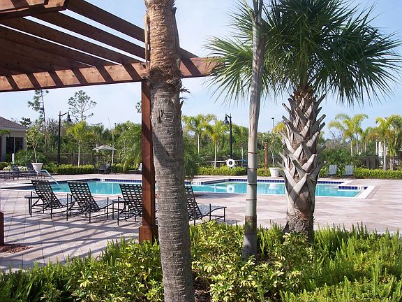 Resort Style Pool