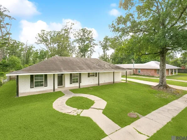1526 Chartes Ave, Denham Springs, LA 70726