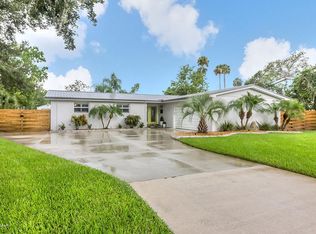 905 Pineapple Rd, South Daytona, FL 32119