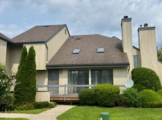 12 Spencer St #12, Somerset, NJ 08873