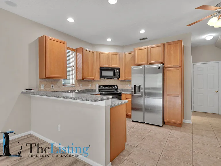 2872 Spring Heather Pl — Photo 10
