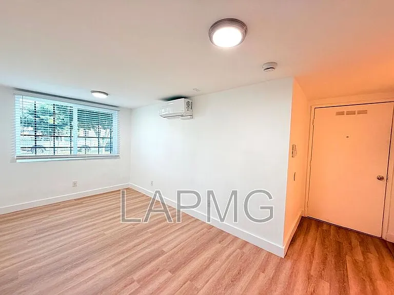 1715 Westmoreland Blvd #101 — Photo 4