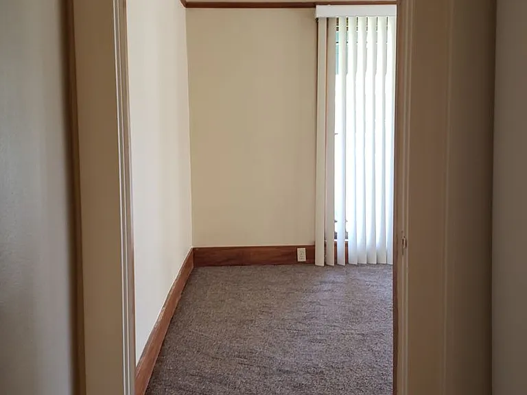 454 S Glassell St — Photo 8