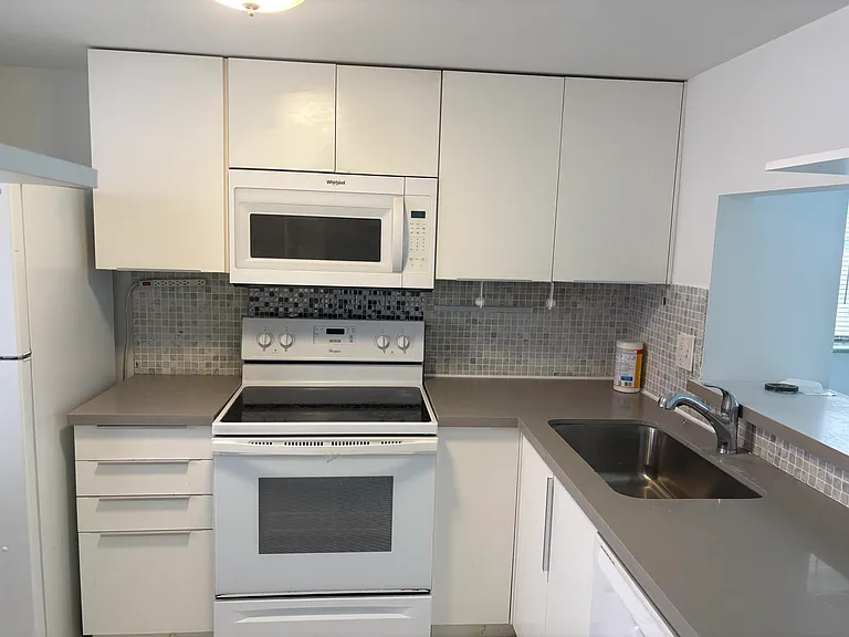 19761 SW 114th Ave #240 — Photo 3