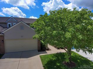 387 Newberry Ln, Howell, MI
