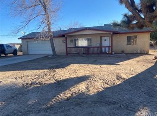 8873 3rd Ave, Hesperia, CA 92345