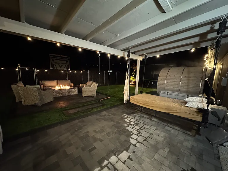3732 N Taylor Dr — Photo 26