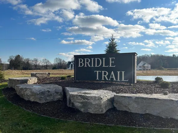 1224 Bridle Ct SE, Ada, MI 49301