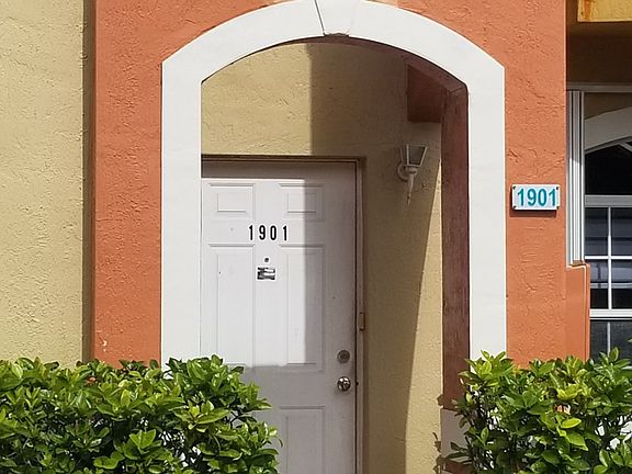 5th image of 6965 NW 173rd Dr APT 1901