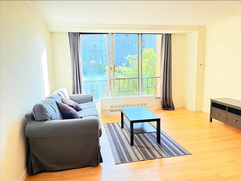 99 Pond Ave #608 — Photo 4