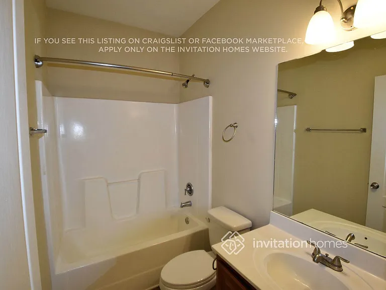 5561 Hickory Stone Dr — Photo 12
