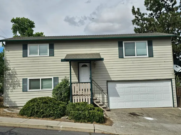 216 SE Buff St, Madras, OR 97741