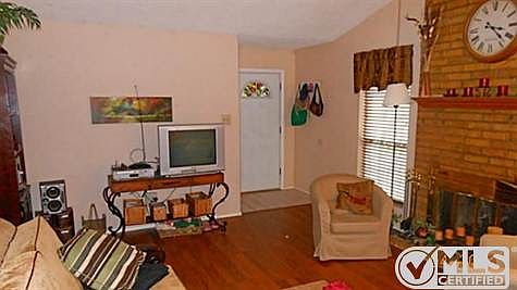 3rd image of 2500 E Park Blvd APT S1