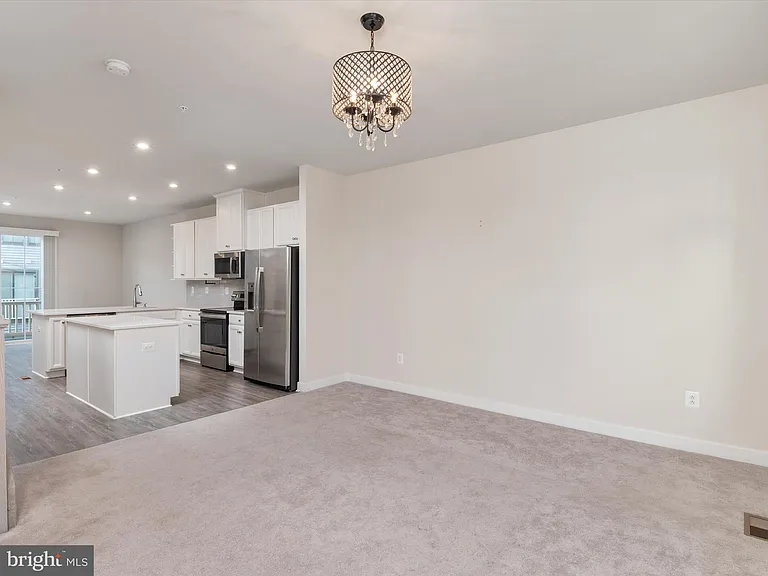 559 Levanna Lane Gln — Photo 22