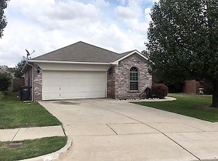 6304 Downeast Dr, Fort Worth, TX 76179