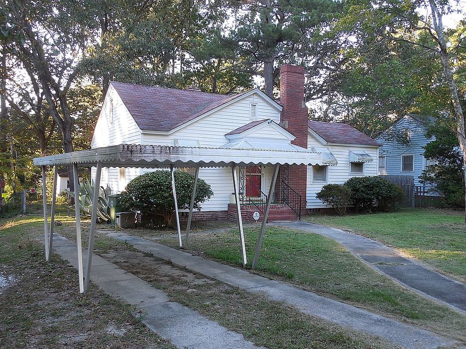 2nd image of 219 Arbor Dr