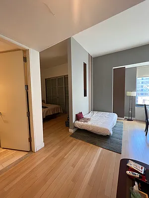 Rented by NY NY Condo, Inc | media 4