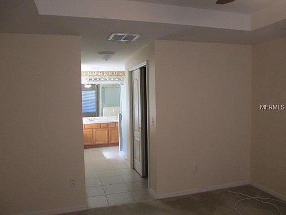 4th image of 10211 Buncombe Way