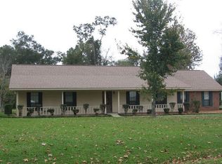 863 Leeville Rd, Petal, MS 39465