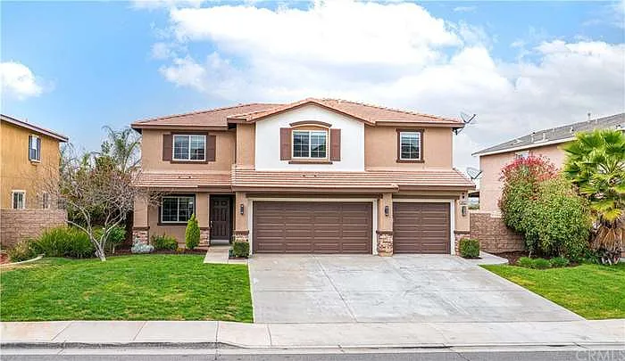 18422 Blue Sky St