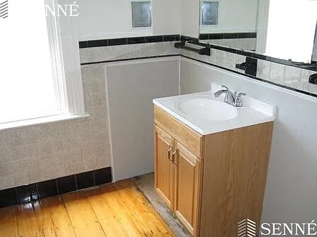 19 Garfield St #4 — Photo 3