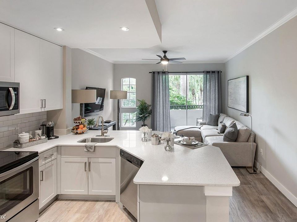 promenade-at-aventura-apartments-aventura-fl-primary-photo