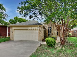 3853 Kirby Dr, Denton, TX 76210