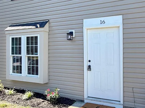 16 Chinaberry Ln, Indian Head, MD 20640