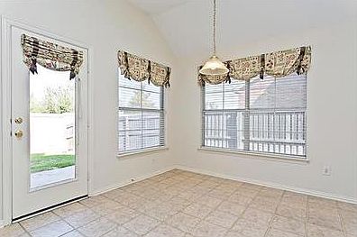 4th image of 2448 Loch Haven Ct