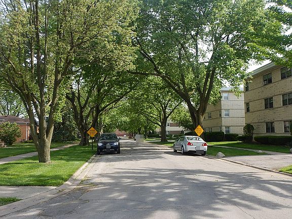 4th image of 314 Beach Ave APT 2D
