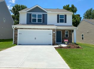 417 Turning Lake Dr, Zebulon, NC 27597