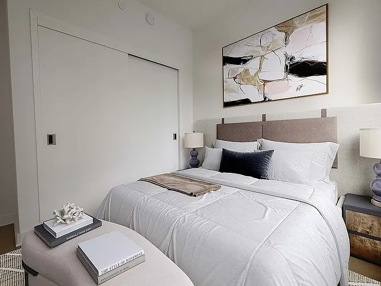 455 10th Ave #32M — Photo 6