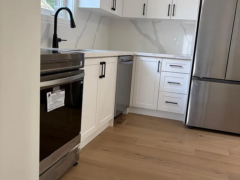 376 Mitchell Ave — Photo 4