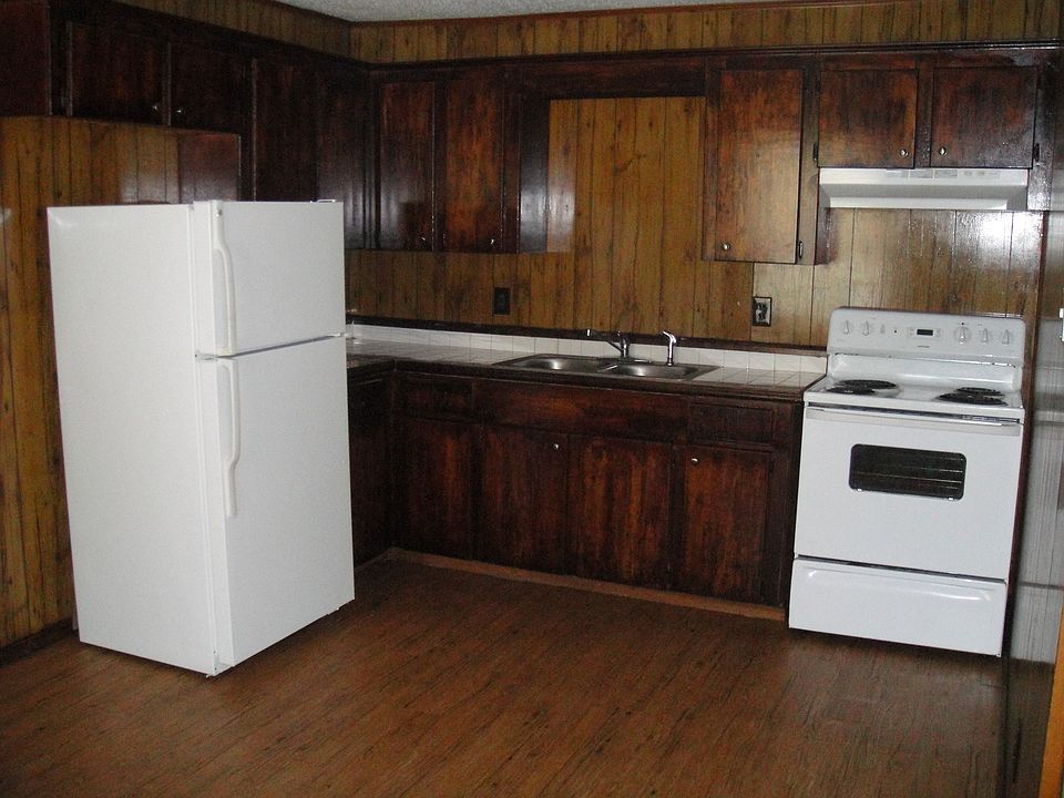 2404 Kitchen_04172015
