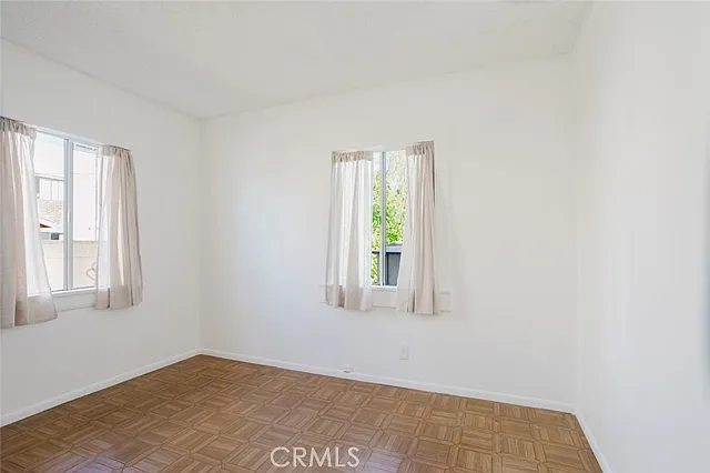 609 Alexander St #A — Photo 8