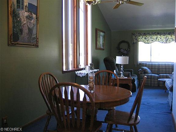 4th image of 26909 Eastwood Ln