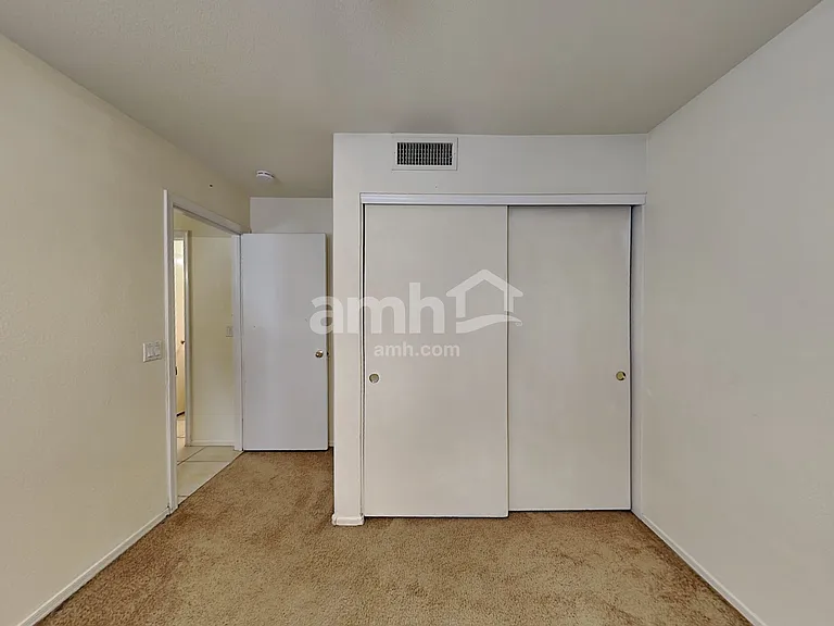 1130 W Lark Dr — Photo 15