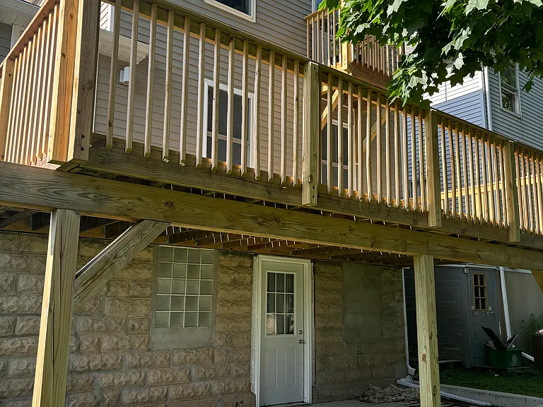 307 E Jefferson St #LOWER — Photo 16